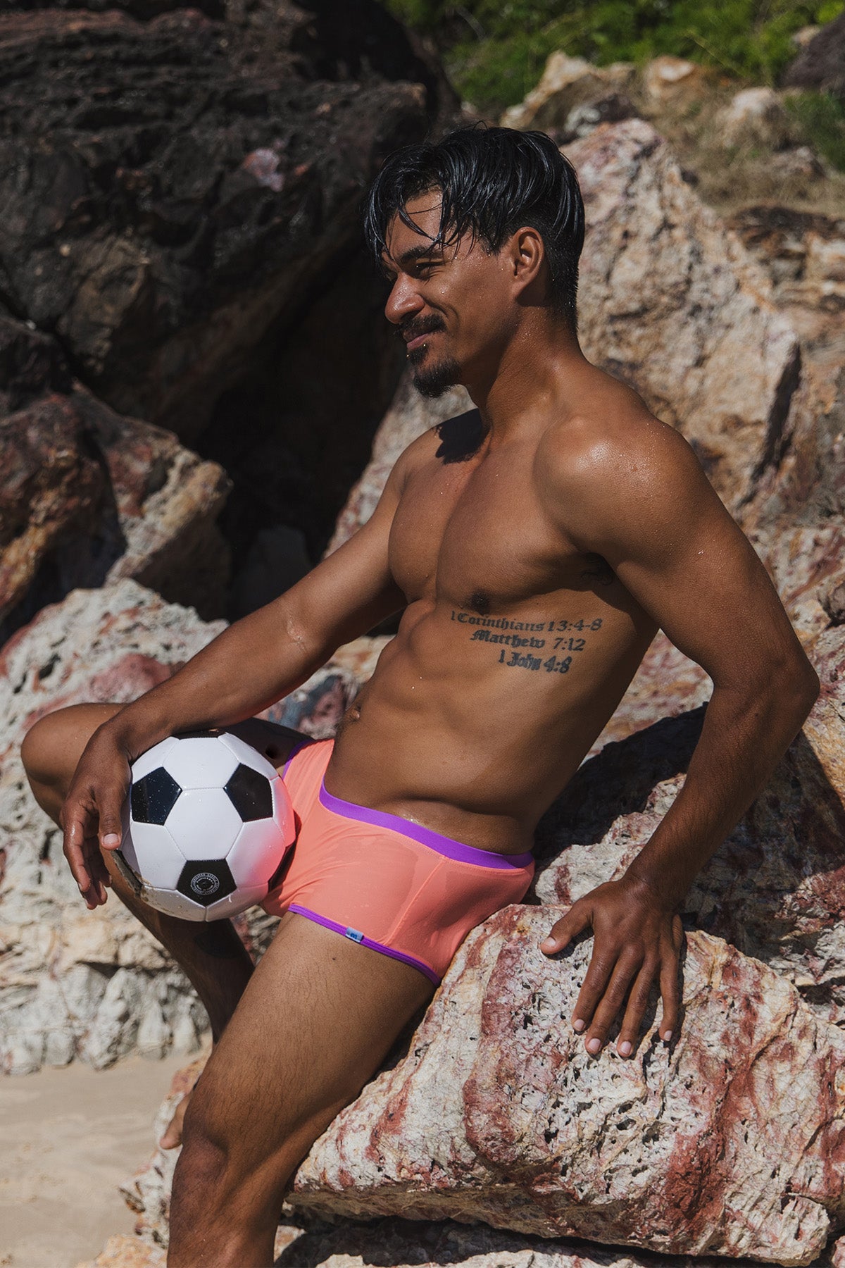 Bells Neon Violet 007 Trunk