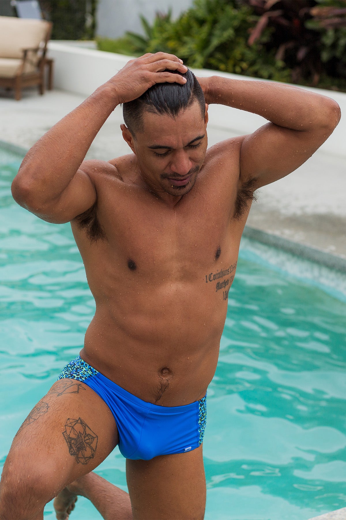 Byron Blue Leopard 007 Trunk