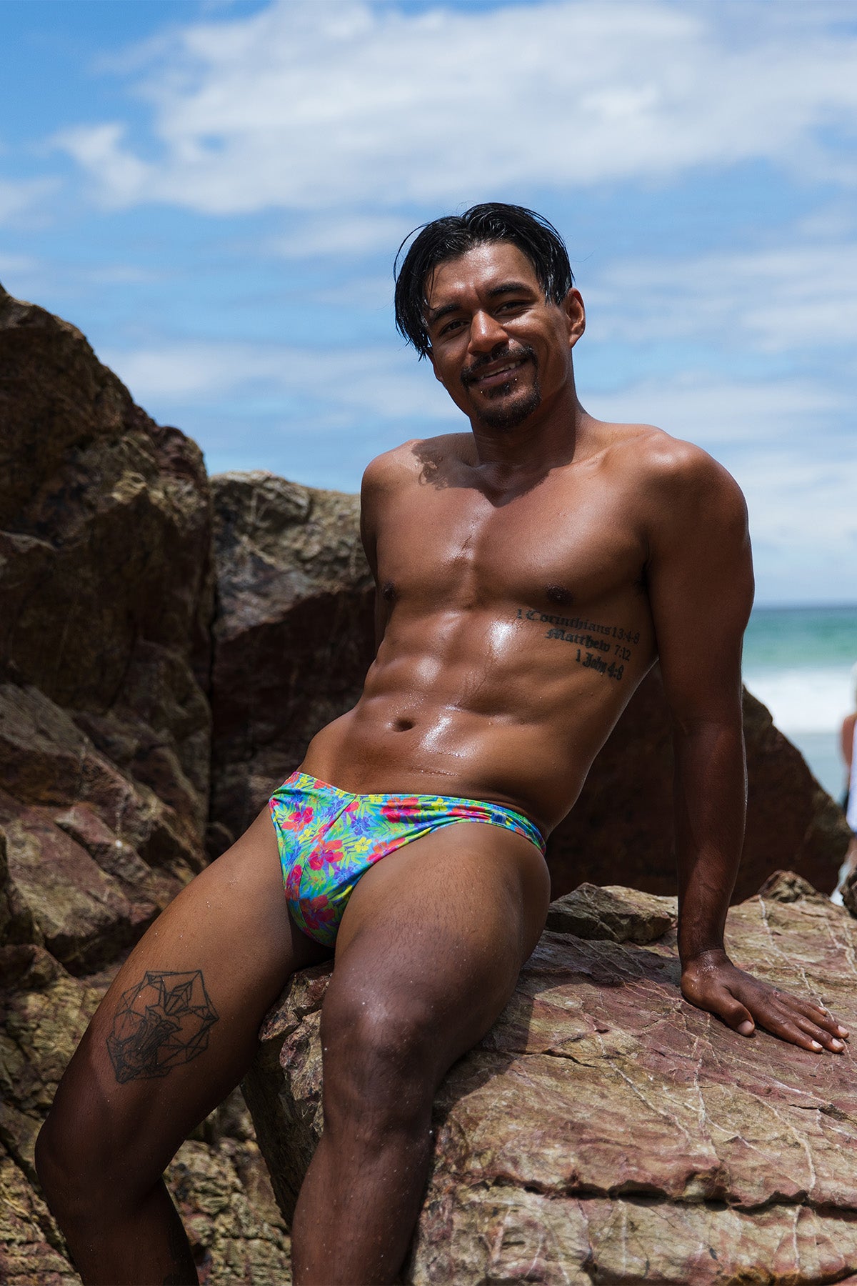 Coral Coast Aloha Bloom 005 Thong