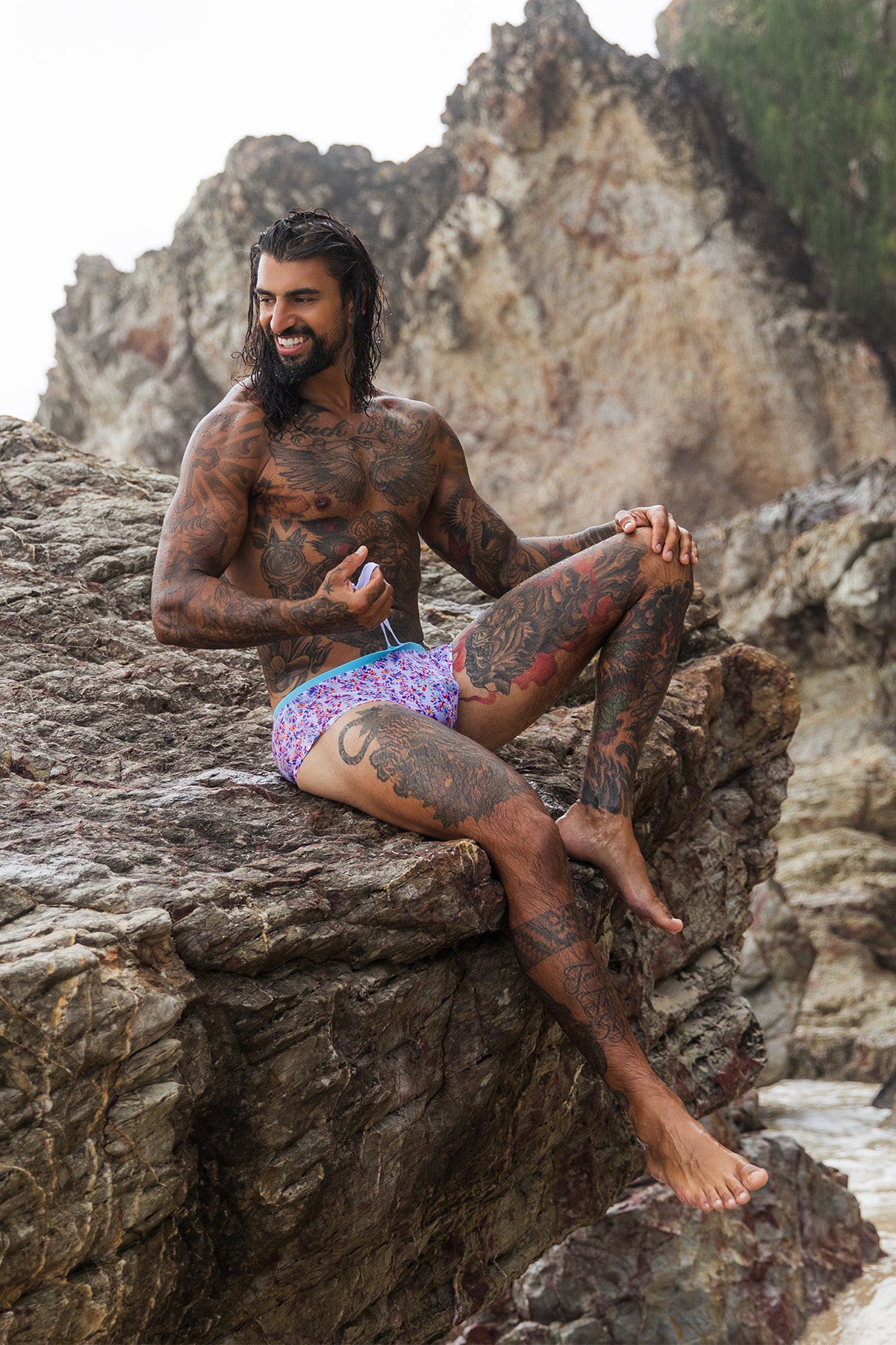 Bells Fireworks 007 Trunks