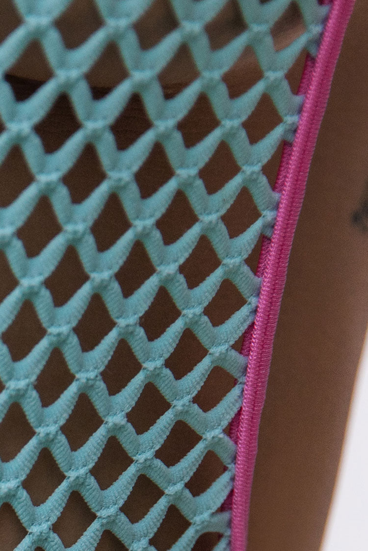 Mega Mesh 808 One-piece Blue/pink